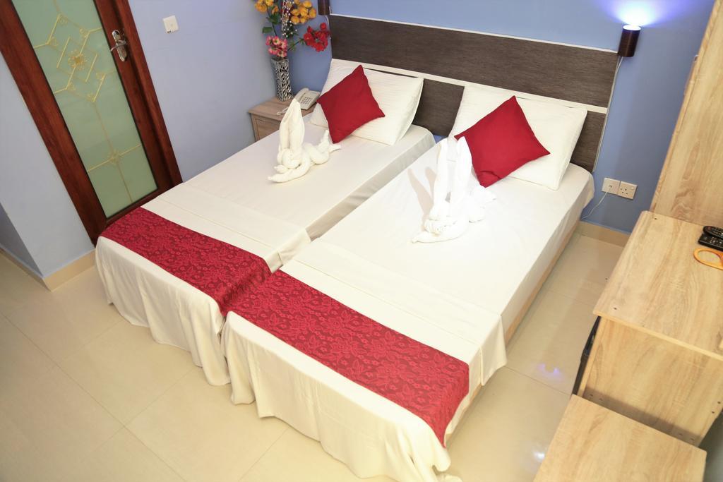 Elite Beach Inn Hulhumale Esterno foto